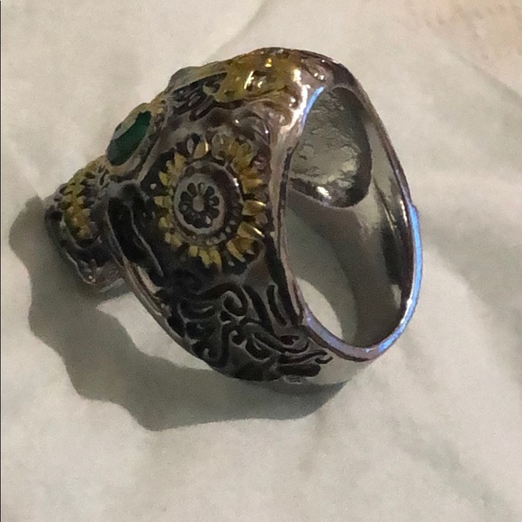Skull ring - Picture 3 of 7